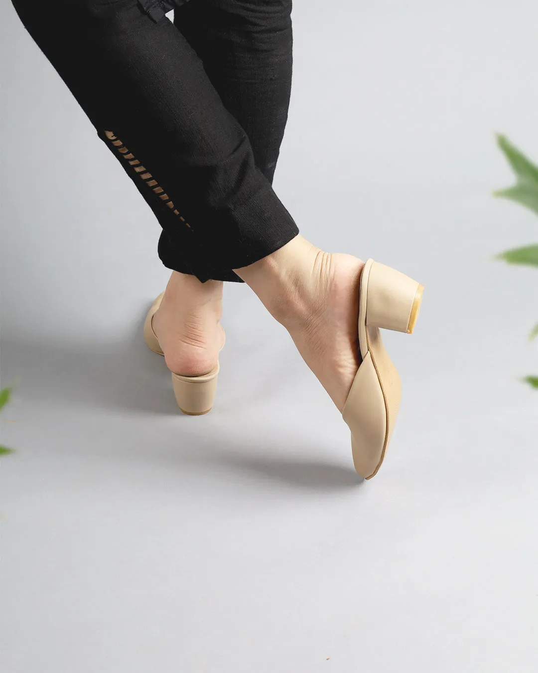 Pointy Toe Block Heels - Beige