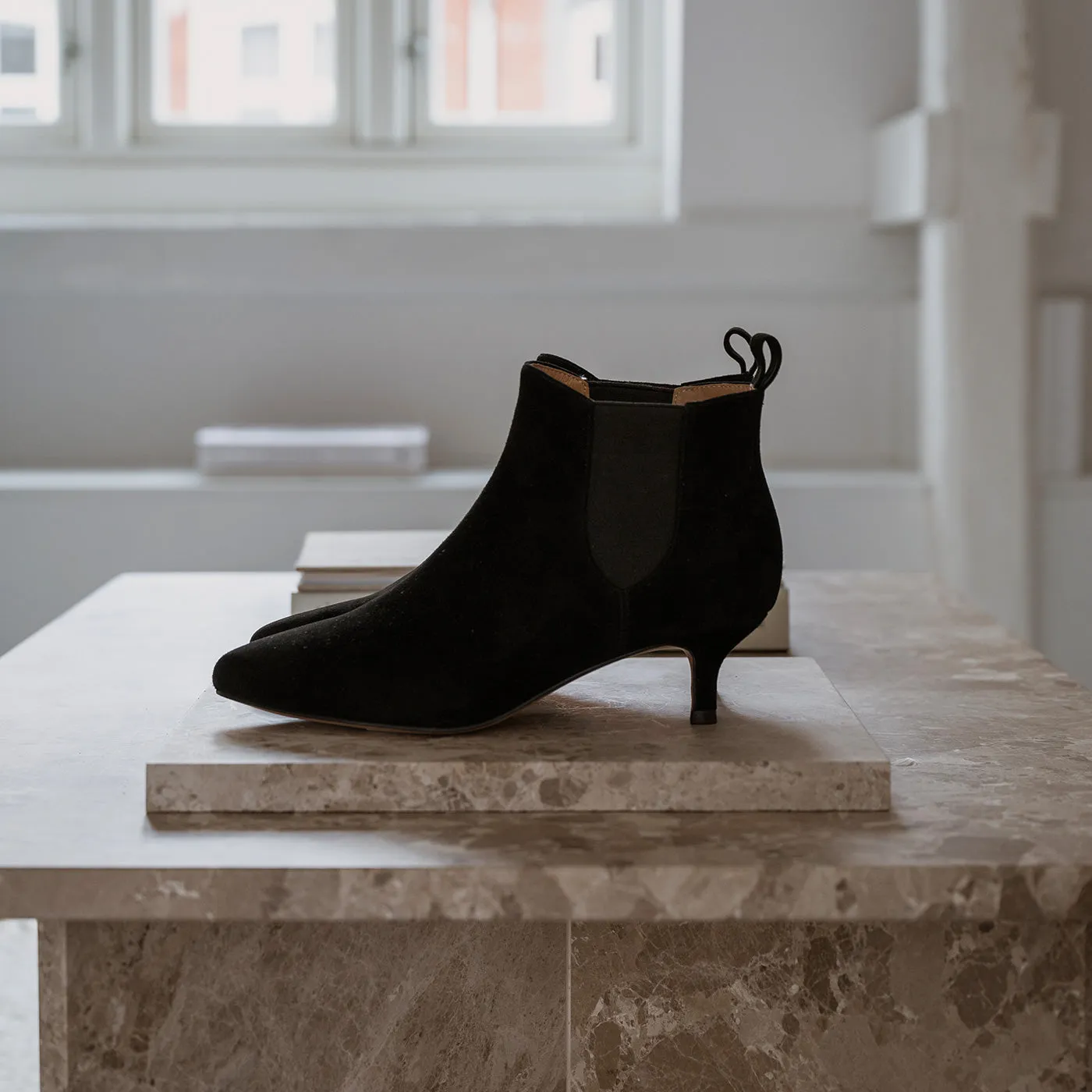 Saga chelsea boot suede - BLACK