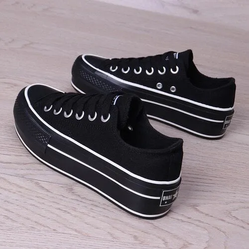 Women Stylish Canvas Slip On Platform Pumps